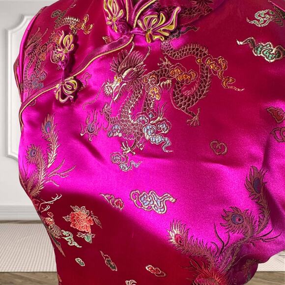 ๐ Hot Pink Silk Brocade Qipao Dress with Gold Dragon & Phoenix Embroidery - Picture 4 of 4